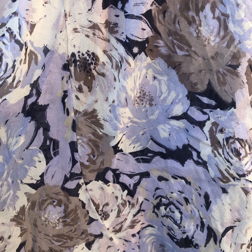 Chiffon natural silk floral blouse - Picture 4 of 4